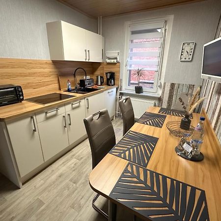 Christels Ferienwohnung 2 In Thale Mit Ueberdachter Terrasse, Kueche Mit Tv & Geschirrspueler Экстерьер фото