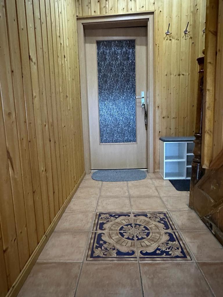 Christels Ferienwohnung 2 In Thale Mit Ueberdachter Terrasse, Kueche Mit Tv & Geschirrspueler Экстерьер фото